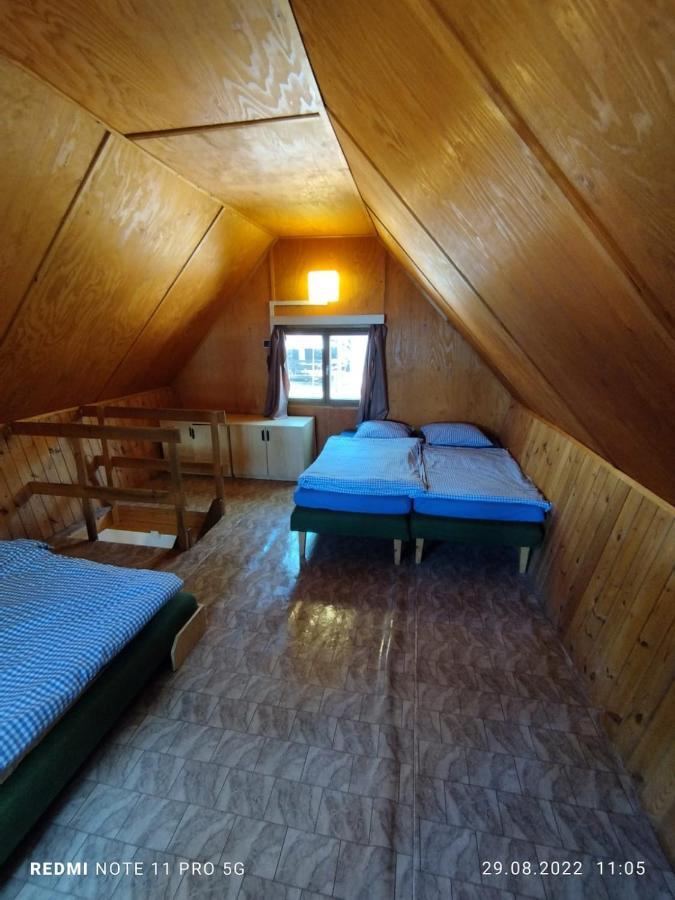 Hôtel Kemp U Jezera à Doksy  Extérieur photo