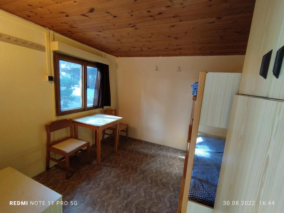 Hôtel Kemp U Jezera à Doksy  Extérieur photo